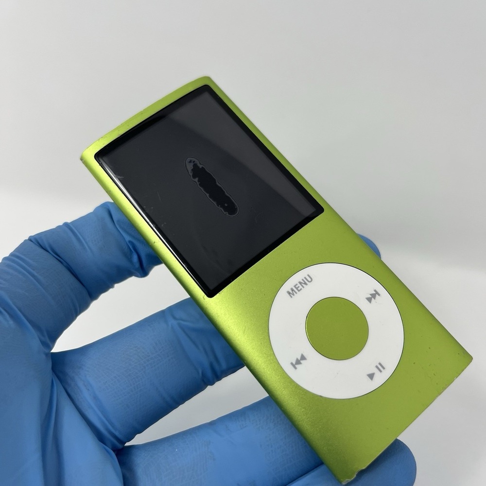 Apple iPod Nano 4th Gen 8GB Green A1285 For Parts or Repair - Battery Won't Hold